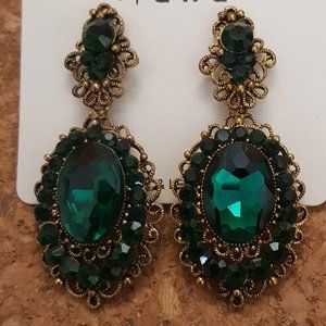 Victorian Style Dark Green Earrings
